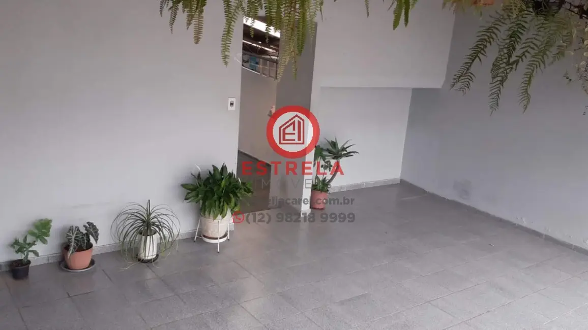 Foto 7 de Casa com 4 quartos à venda, 127m2 em Parque Santo Antônio, Jacarei - SP