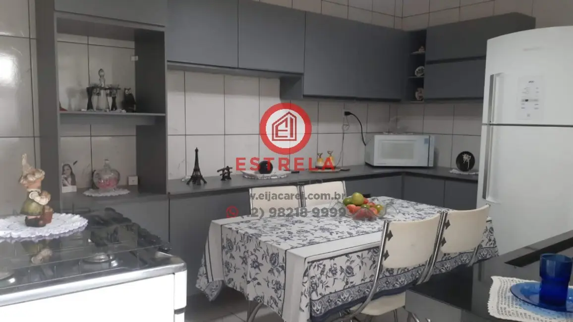 Foto 1 de Casa com 4 quartos à venda, 127m2 em Parque Santo Antônio, Jacarei - SP