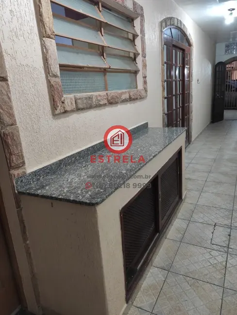 Casa com 3 quartos à venda, 100m2 em Parque Nova América, Jacarei - SP - imagem 2 Foto 2 de Casa com 3 quartos à venda, 100m2 em Parque Nova América, Jacarei - SP