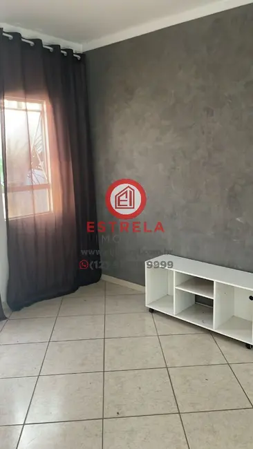 Foto 4 de Casa com 2 quartos à venda, 60m2 em Vila Martinez, Jacarei - SP