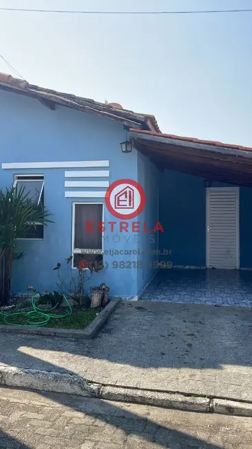 Foto 2 de Casa com 2 quartos à venda, 60m2 em Vila Martinez, Jacarei - SP