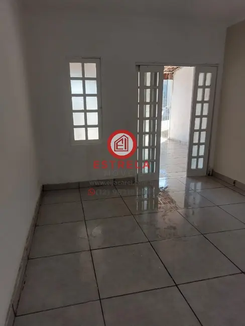 Foto 8 de Casa com 2 quartos à venda, 87m2 em Jardim Califórnia, Jacarei - SP