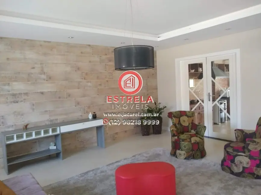 Casa de Condomínio com 4 quartos à venda, 650m2 em Jardim Santa Maria, Jacarei - SP - imagem 2 Foto 2 de Casa de Condomínio com 4 quartos à venda, 650m2 em Jardim Santa Maria, Jacarei - SP