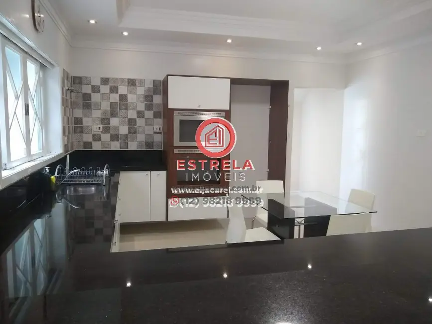 Casa de Condomínio com 4 quartos à venda, 650m2 em Jardim Santa Maria, Jacarei - SP - imagem 8 Foto 8 de Casa de Condomínio com 4 quartos à venda, 650m2 em Jardim Santa Maria, Jacarei - SP