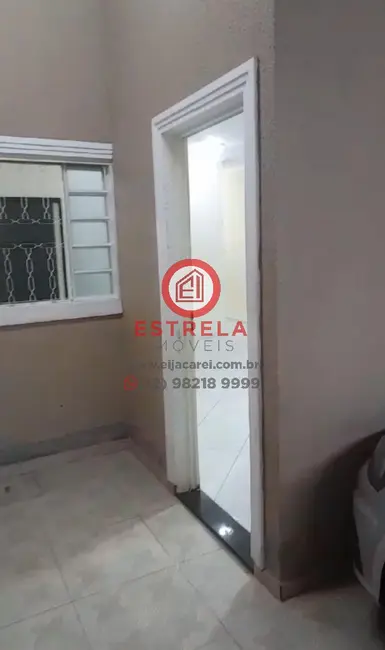 Foto 1 de Casa com 2 quartos à venda, 64m2 em Jardim Santa Marina, Jacarei - SP
