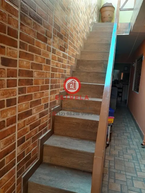 Foto 4 de Casa com 3 quartos à venda, 113m2 em Parque Califórnia, Jacarei - SP