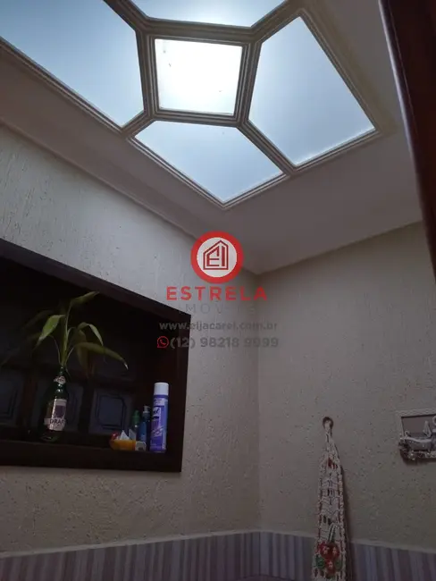 Foto 3 de Casa com 3 quartos à venda, 240m2 em Jardim Bela Vista, Jacarei - SP