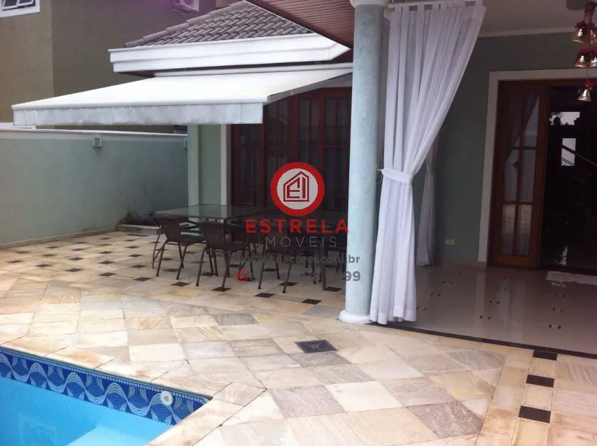 Foto 4 de Casa de Condomínio com 4 quartos à venda, 328m2 em Loteamento Villa Branca, Jacarei - SP