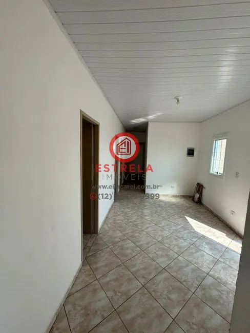 Casa com 4 quartos à venda, 300m2 em Conjunto São Benedito, Jacarei - SP - imagem 9 Foto 9 de Casa com 4 quartos à venda, 300m2 em Conjunto São Benedito, Jacarei - SP