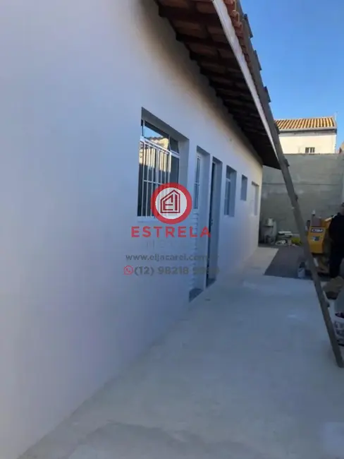 Foto 3 de Casa com 2 quartos à venda, 60m2 em Parque dos Príncipes, Jacarei - SP