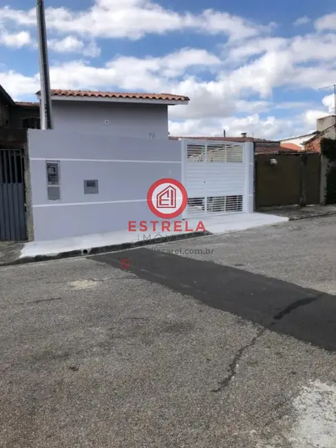 Foto 2 de Casa com 2 quartos à venda, 60m2 em Parque dos Príncipes, Jacarei - SP