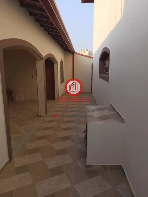 Foto 6 de Casa com 7 quartos à venda e para alugar, 367m2 em Jardim Santa Maria, Jacarei - SP