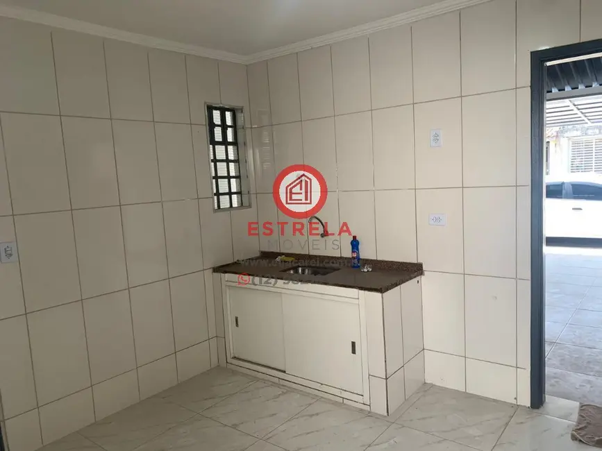 Foto 3 de Casa com 3 quartos à venda, 134m2 em Parque Califórnia, Jacarei - SP