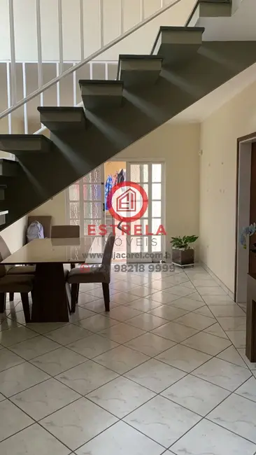 Foto 2 de Casa com 3 quartos à venda, 301m2 em Jardim Terras de São João, Jacarei - SP