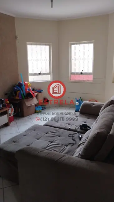 Foto 3 de Casa com 3 quartos à venda, 301m2 em Jardim Terras de São João, Jacarei - SP