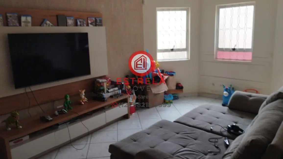 Foto 4 de Casa com 3 quartos à venda, 301m2 em Jardim Terras de São João, Jacarei - SP