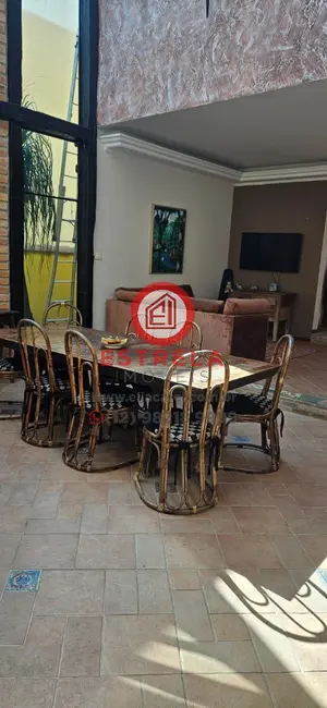 Foto 6 de Casa de Condomínio com 3 quartos à venda, 280m2 em Loteamento Villa Branca, Jacarei - SP