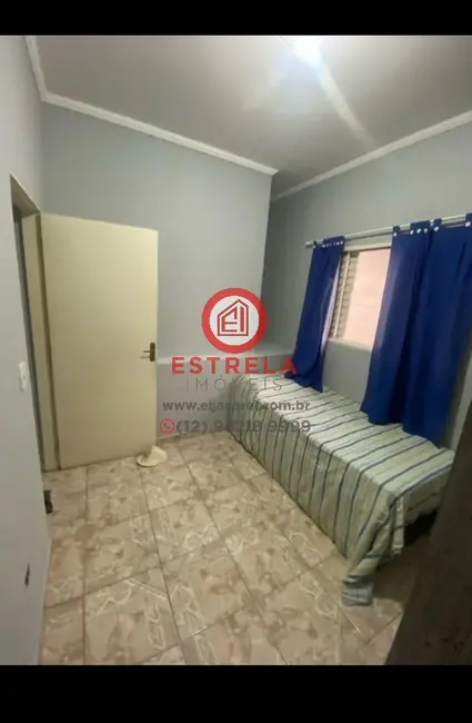 Foto 3 de Casa com 2 quartos à venda, 147m2 em Parque dos Príncipes, Jacarei - SP