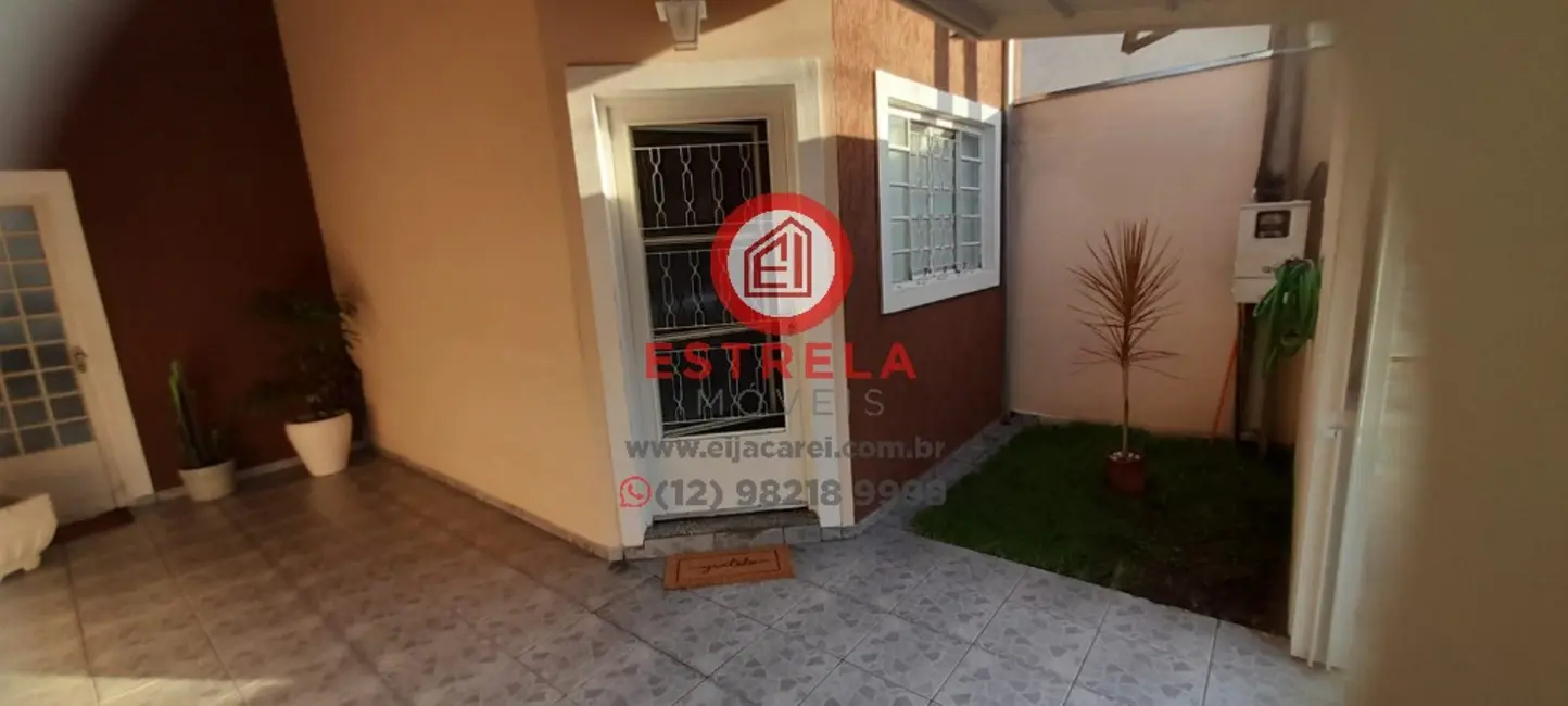 Foto 1 de Casa com 2 quartos à venda, 110m2 em Jardim Santa Marina, Jacarei - SP