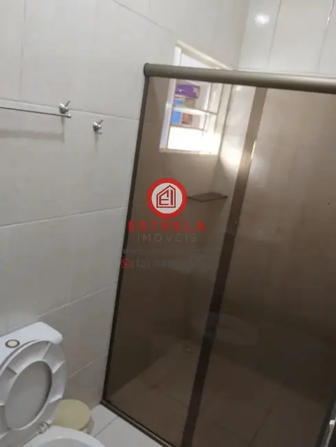 Foto 7 de Casa com 2 quartos à venda, 140m2 em Parque dos Príncipes, Jacarei - SP