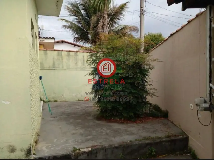 Foto 9 de Casa com 2 quartos à venda, 178m2 em Jardim Flórida, Jacarei - SP