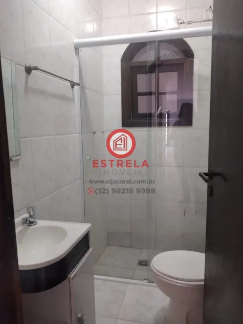 Foto 3 de Casa com 3 quartos à venda, 116m2 em Parque Santo Antônio, Jacarei - SP