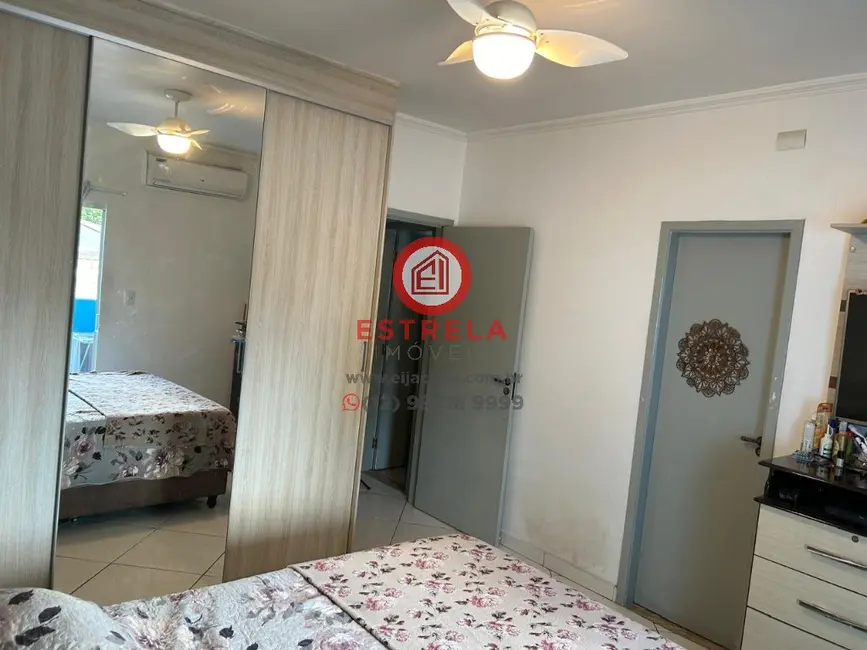 Foto 8 de Casa com 3 quartos à venda, 140m2 em Jardim Califórnia, Jacarei - SP