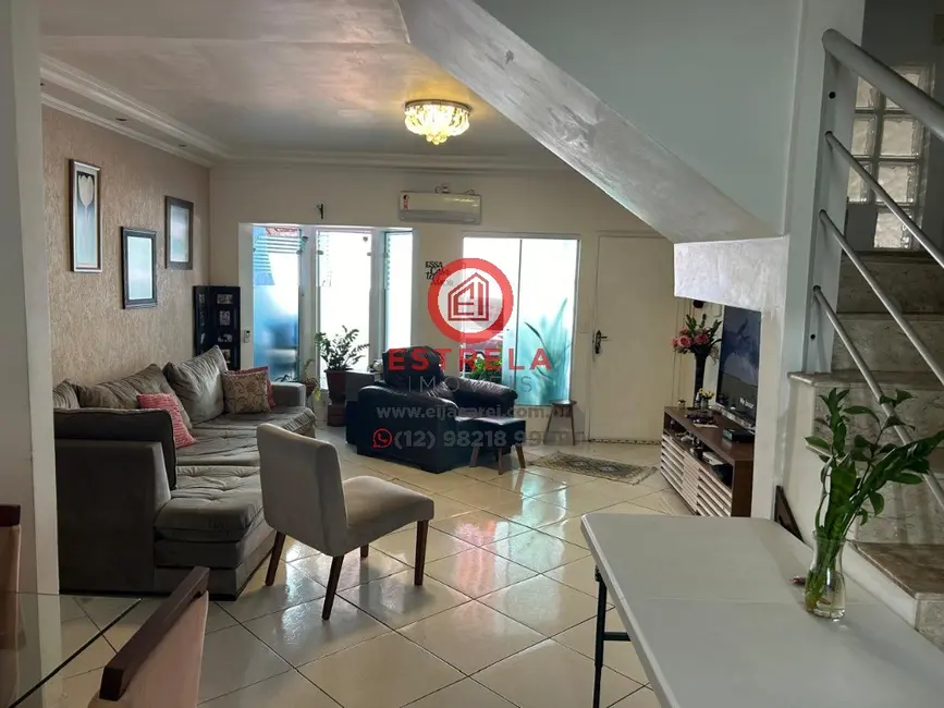 Foto 4 de Casa com 3 quartos à venda, 140m2 em Jardim Califórnia, Jacarei - SP