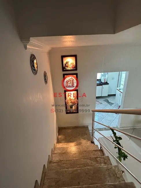 Foto 5 de Casa com 3 quartos à venda, 140m2 em Jardim Califórnia, Jacarei - SP