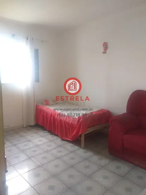 Foto 5 de Casa com 2 quartos à venda, 80m2 em Jardim Emília, Jacarei - SP
