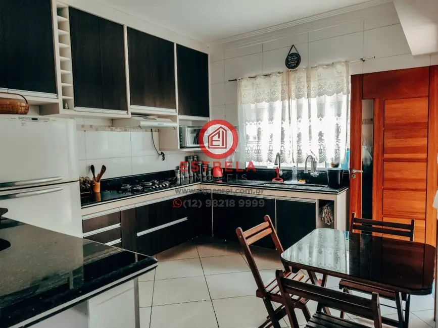 Foto 6 de Casa com 4 quartos à venda, 100m2 em Loteamento Villa Branca, Jacarei - SP