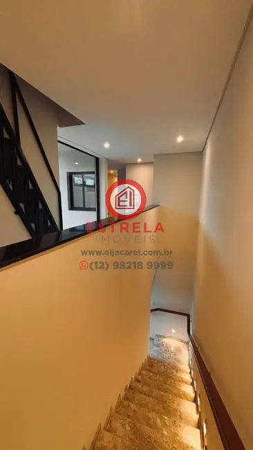 Foto 8 de Casa com 7 quartos à venda, 226m2 em Jardim Jacinto, Jacarei - SP