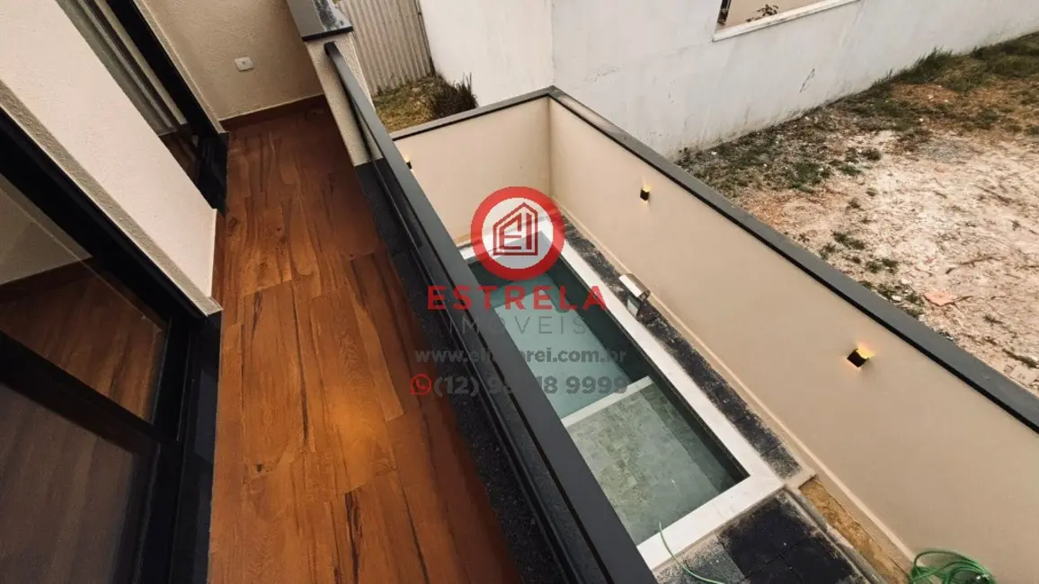 Foto 3 de Casa com 7 quartos à venda, 226m2 em Jardim Jacinto, Jacarei - SP