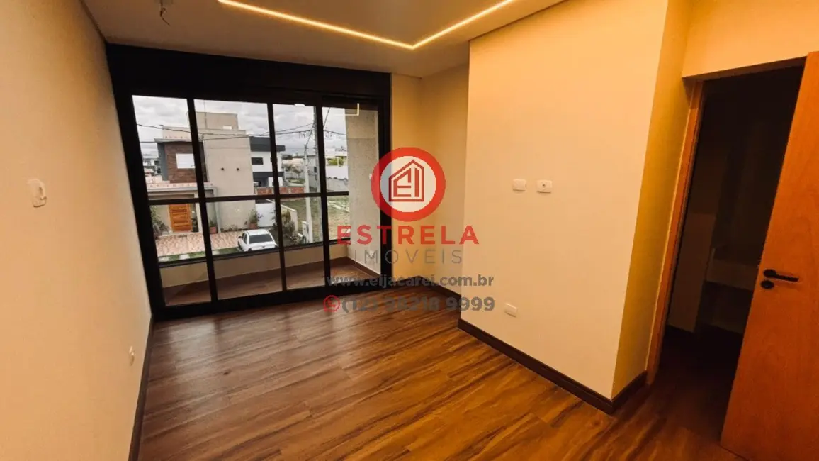 Foto 1 de Casa com 7 quartos à venda, 226m2 em Jardim Jacinto, Jacarei - SP