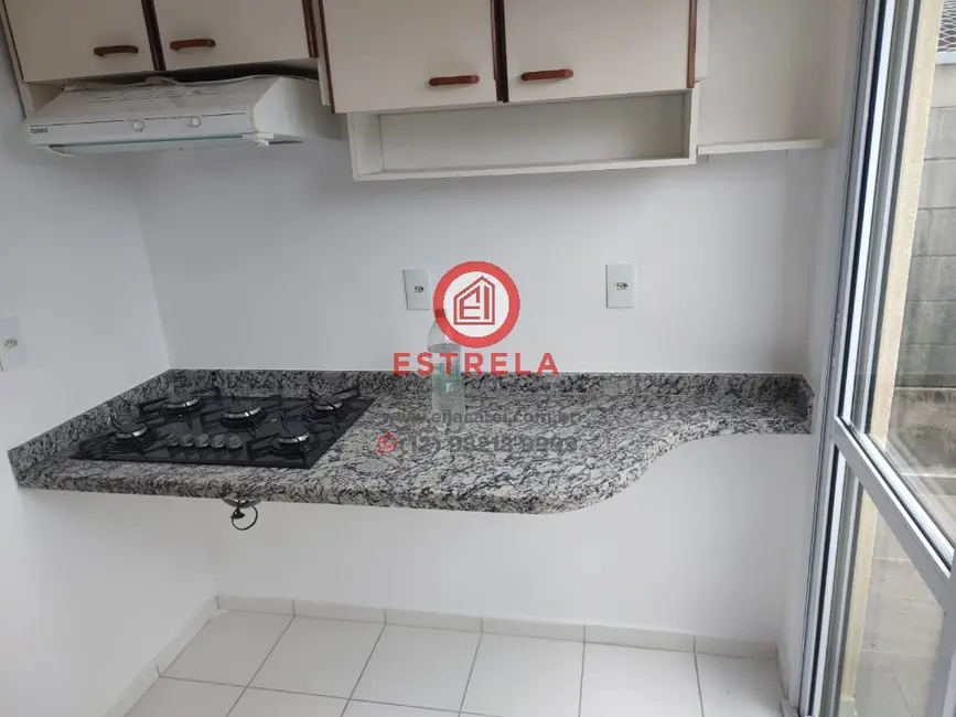 Foto 1 de Casa de Condomínio com 2 quartos à venda, 74m2 em Jardim Colônia, Jacarei - SP