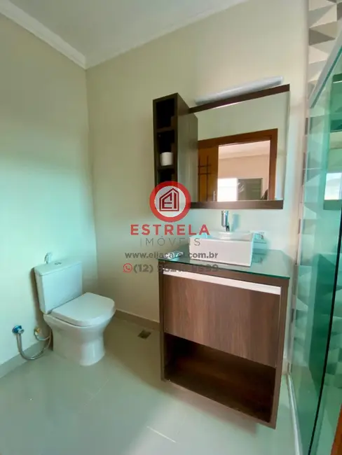 Foto 4 de Casa de Condomínio com 3 quartos à venda, 220m2 em Jardim Califórnia, Jacarei - SP