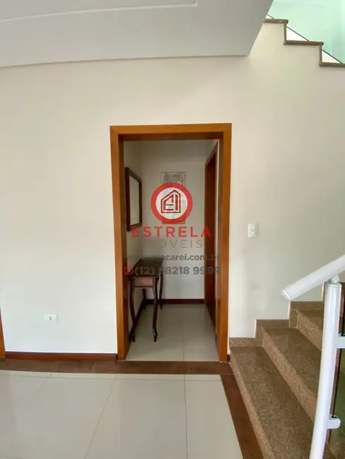 Foto 6 de Casa de Condomínio com 3 quartos à venda, 220m2 em Jardim Califórnia, Jacarei - SP