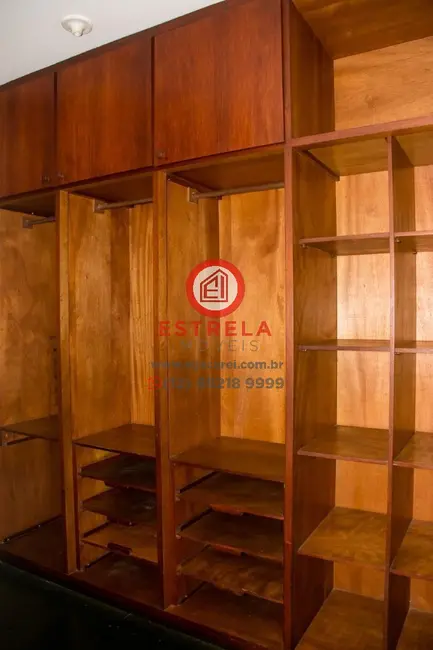 Foto 7 de Casa com 4 quartos à venda, 298m2 em Jardim Flórida, Jacarei - SP