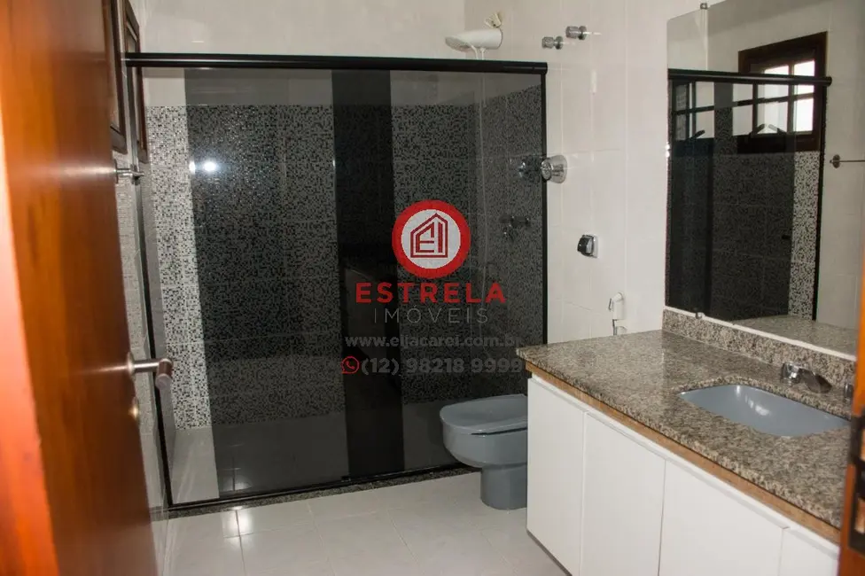Foto 8 de Casa com 4 quartos à venda, 298m2 em Jardim Flórida, Jacarei - SP