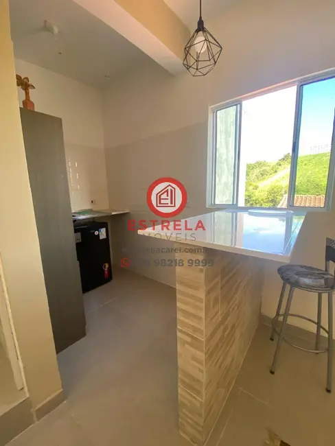Foto 10 de Apartamento com 1 quarto para alugar, 25m2 em Bairro do Colonia, Jacarei - SP