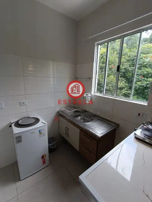 Foto 8 de Apartamento com 1 quarto para alugar, 25m2 em Bairro do Colonia, Jacarei - SP