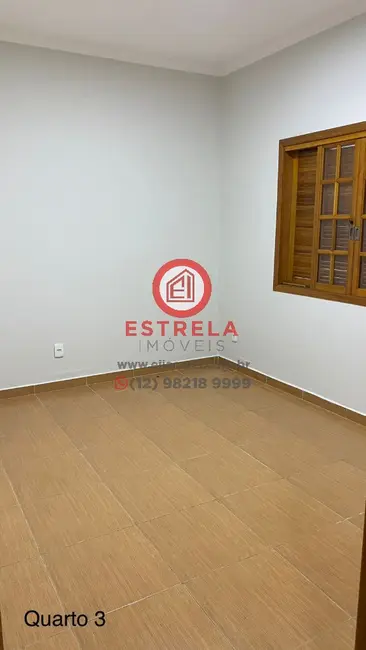 Foto 2 de Casa com 3 quartos à venda, 234m2 em Loteamento Villa Branca, Jacarei - SP