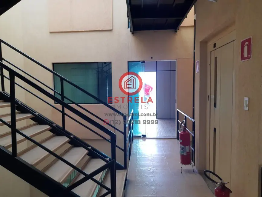 Foto 8 de Sala Comercial para alugar, 54m2 em Centro, Jacarei - SP