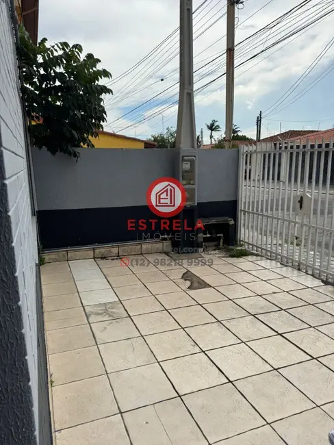 Foto 1 de Casa com 3 quartos à venda, 105m2 em Parque Brasil, Jacarei - SP