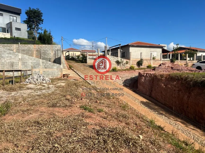 Foto 12 de Chácara à venda, 1000m2 em Jardim Colônia, Jacarei - SP