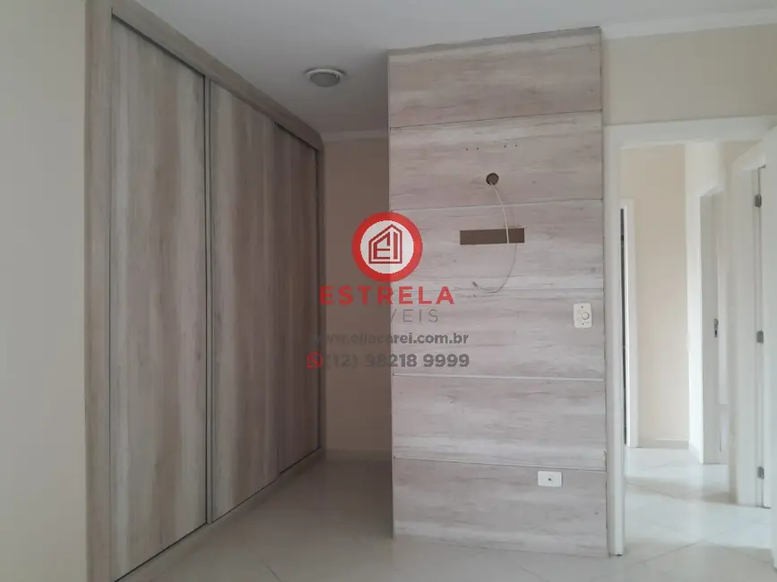 Casa de Condomínio com 3 quartos para alugar, 250m2 em Loteamento Villa Branca, Jacarei - SP - imagem 3 Foto 3 de Casa de Condomínio com 3 quartos para alugar, 250m2 em Loteamento Villa Branca, Jacarei - SP