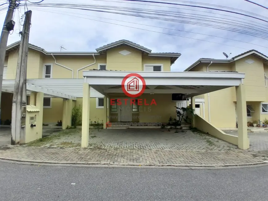 Casa de Condomínio com 3 quartos para alugar, 250m2 em Loteamento Villa Branca, Jacarei - SP - imagem 7 Foto 7 de Casa de Condomínio com 3 quartos para alugar, 250m2 em Loteamento Villa Branca, Jacarei - SP