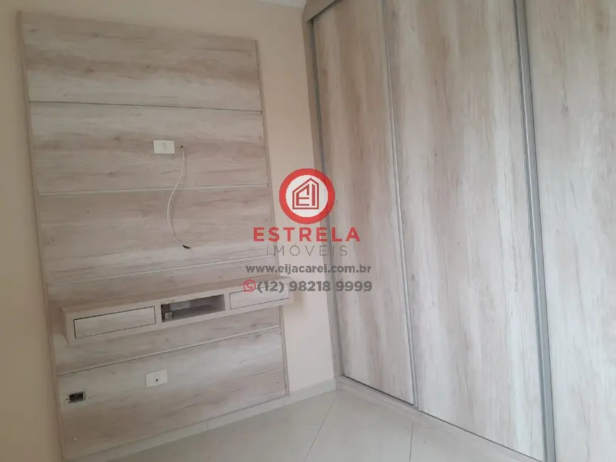 Casa de Condomínio com 3 quartos para alugar, 250m2 em Loteamento Villa Branca, Jacarei - SP - imagem 6 Foto 6 de Casa de Condomínio com 3 quartos para alugar, 250m2 em Loteamento Villa Branca, Jacarei - SP