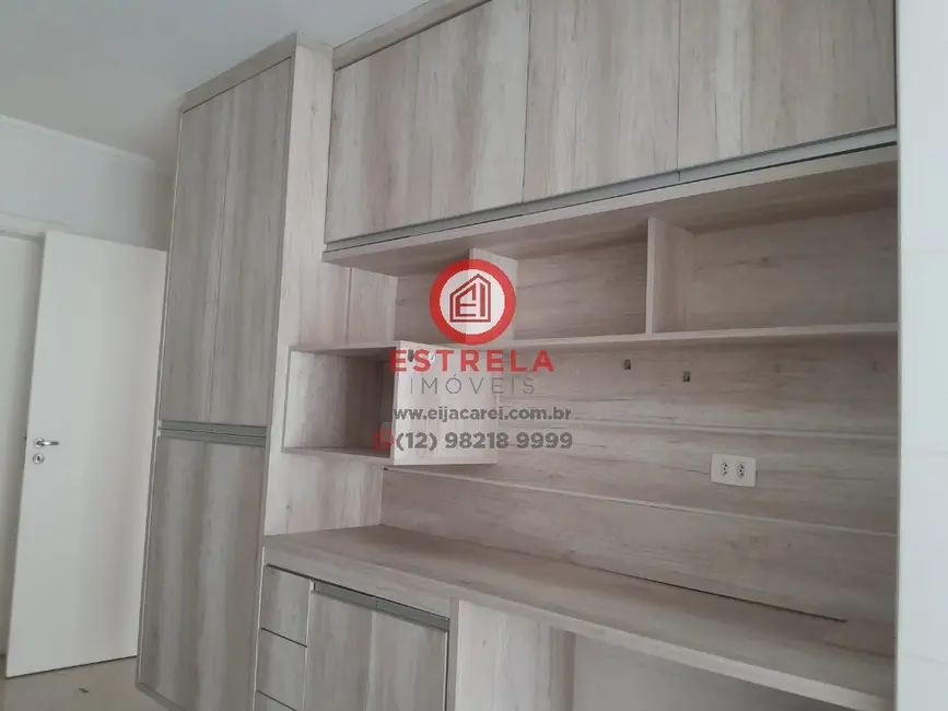 Casa de Condomínio com 3 quartos para alugar, 250m2 em Loteamento Villa Branca, Jacarei - SP - imagem 8 Foto 8 de Casa de Condomínio com 3 quartos para alugar, 250m2 em Loteamento Villa Branca, Jacarei - SP