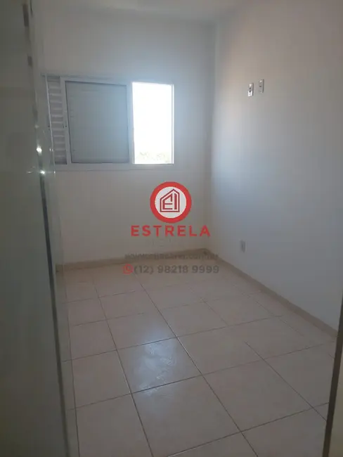 Foto 4 de Apartamento com 2 quartos à venda, 55m2 em Jardim Jacinto, Jacarei - SP